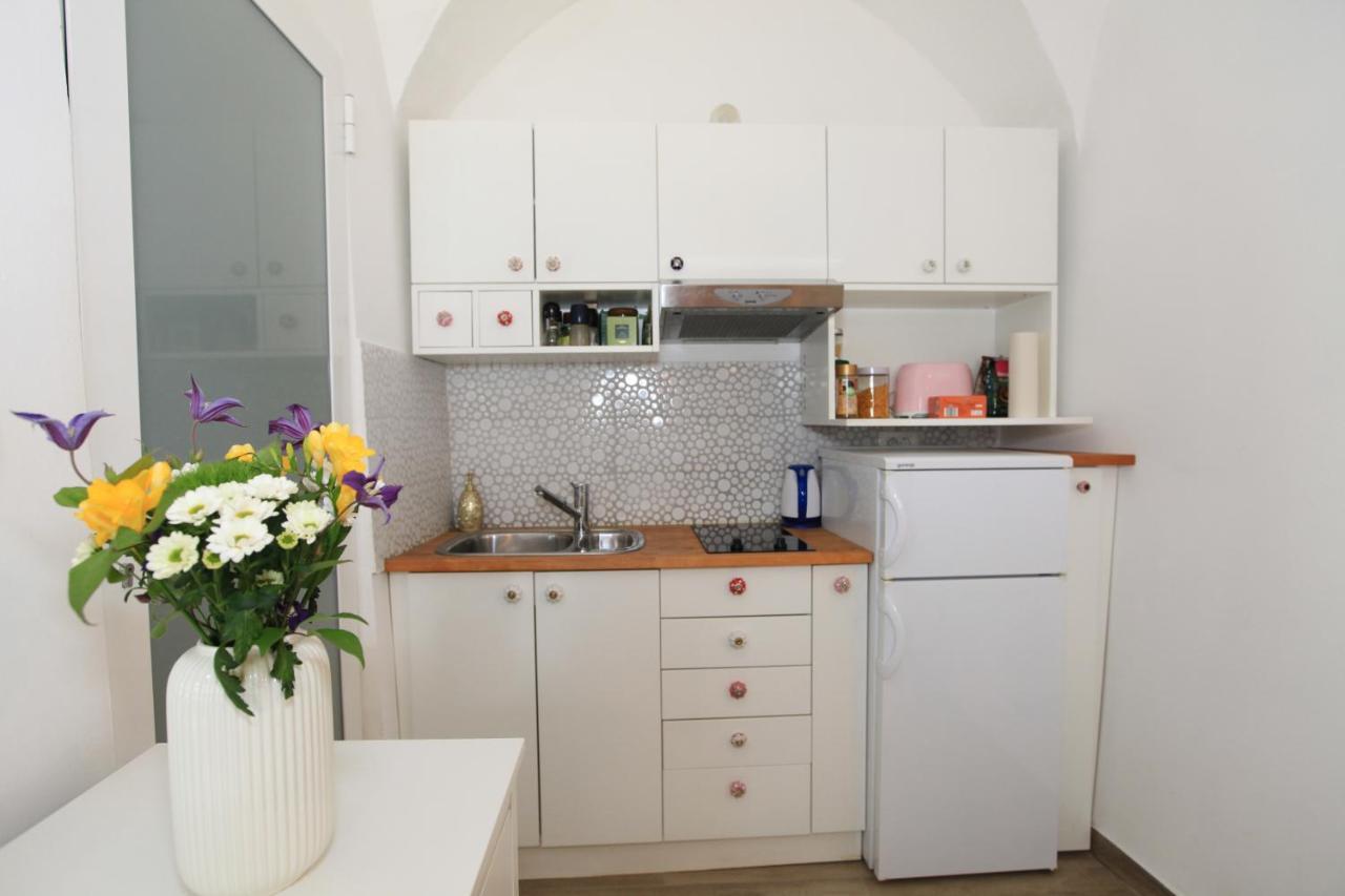 Apartment In The Heart Of Ljubljana Exterior photo